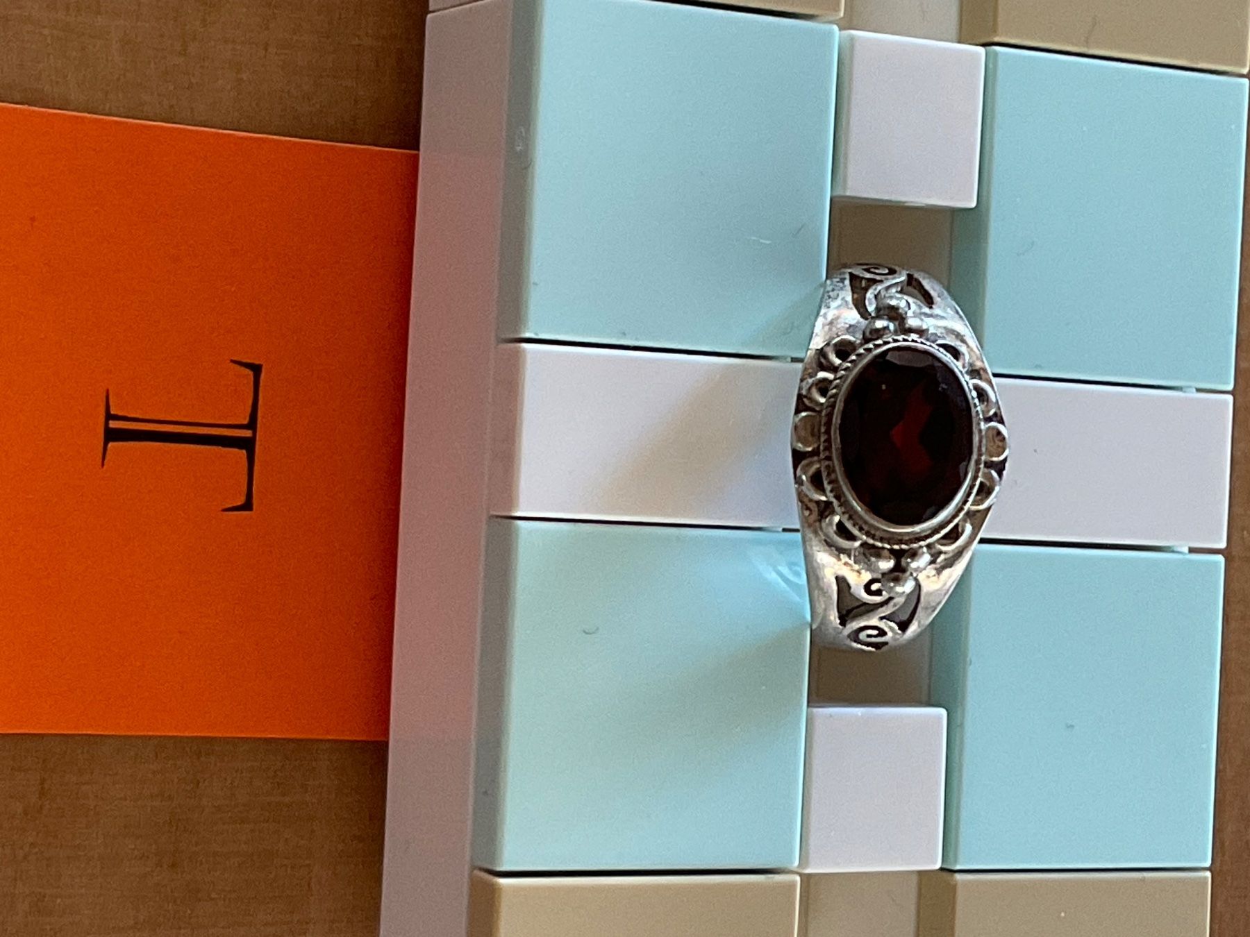 Anelli: Silberring mit Granat 7 Gr. 53 – Usato da Rümlang venduto da Sambas19