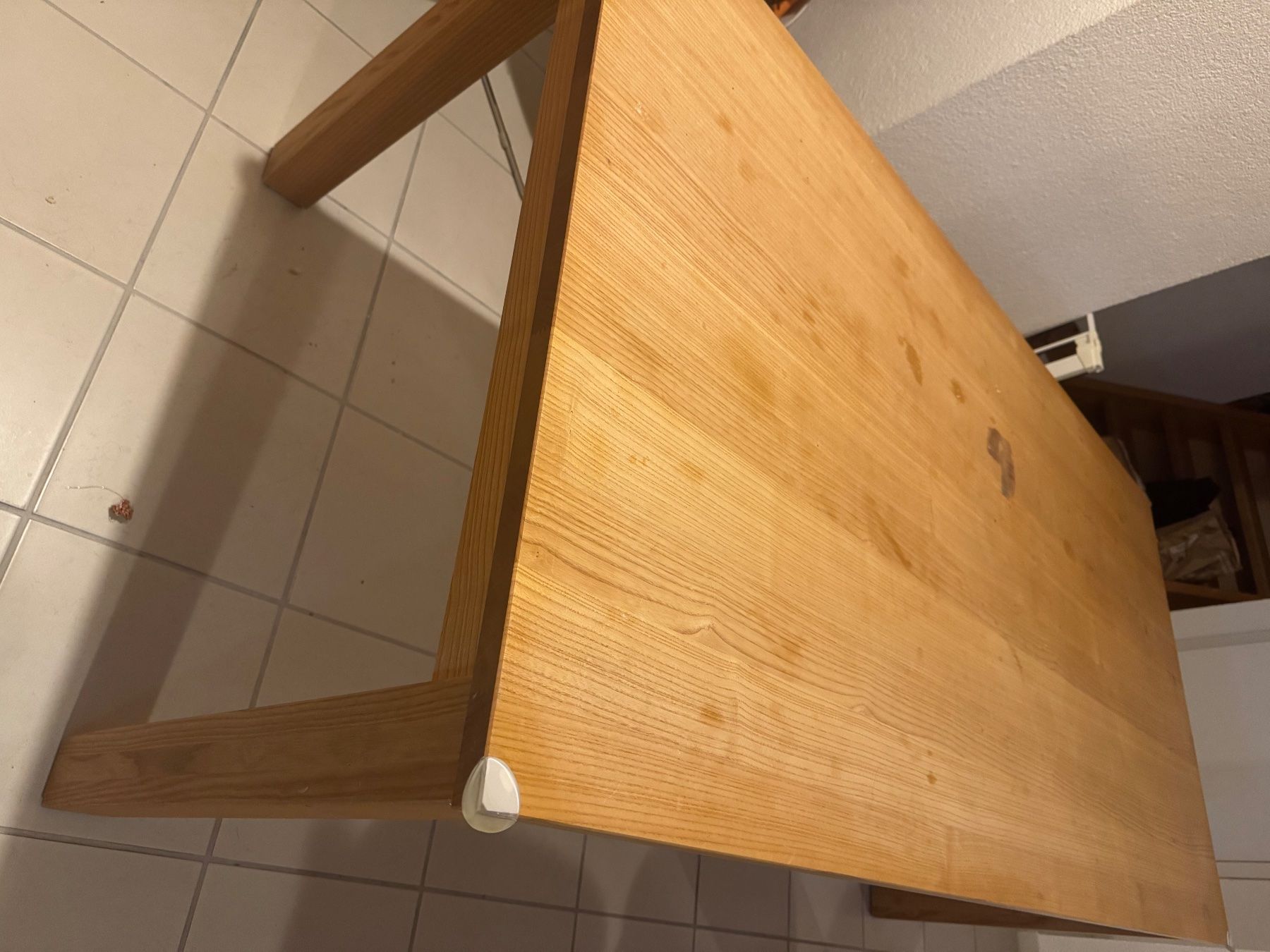 Tavoli: Massiver Holztisch 200x100 cm – Usato da Effretikon venduto da DeaBe 2