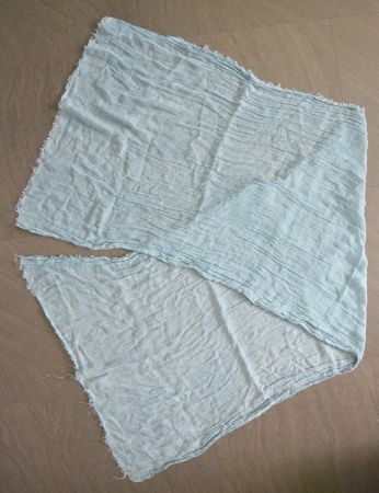 Leinenartiger, leichter crinkle Schal