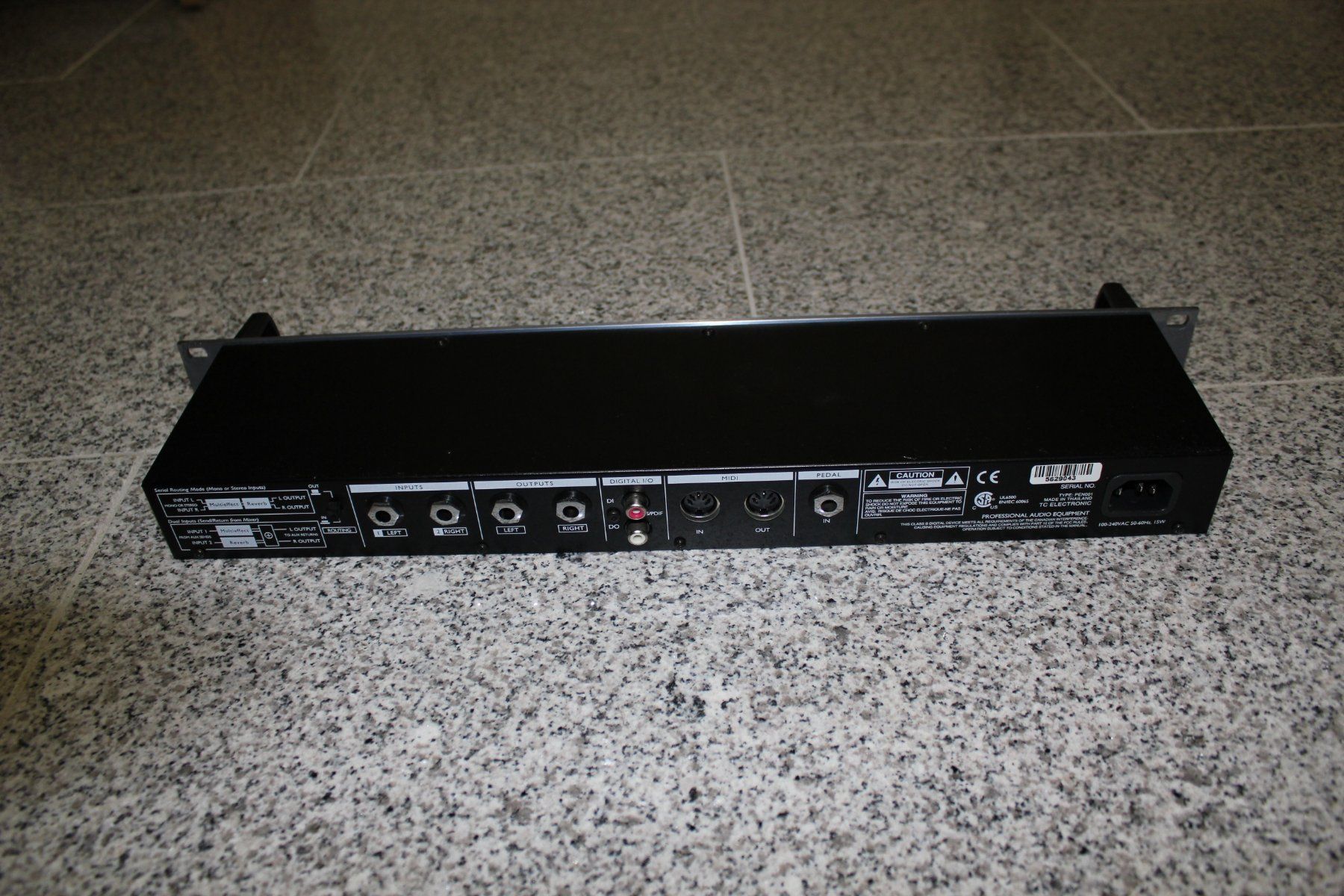 TC Electronic Equalizzatori: TC Electronic M300 – Usato da Erlenbach ZH venduto da ultraSale 1
