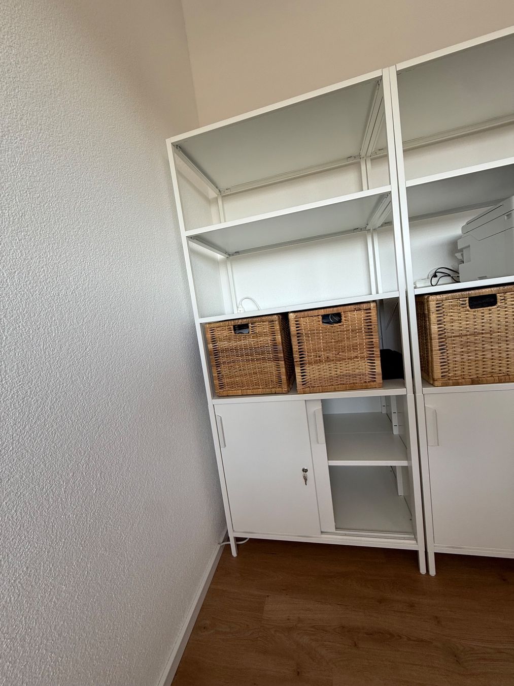 Ikea Étagères: 2x IKEA TROTTEN Regal mit Schrank – einzeln oder zusammen – D'occasion à Egerkingen par mjvnts 1
