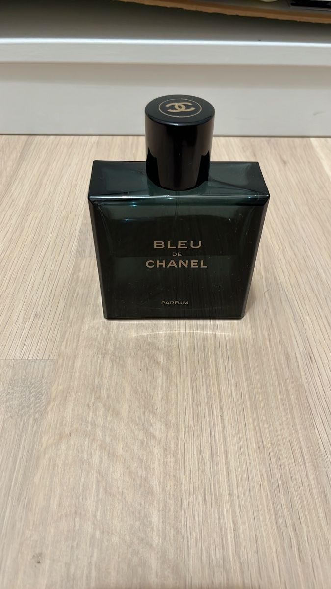 Chanel Profumi & Eau de Toilette: Chanel Bleu de Chanel Parfum – Usato da Aesch BL venduto da san_trv5