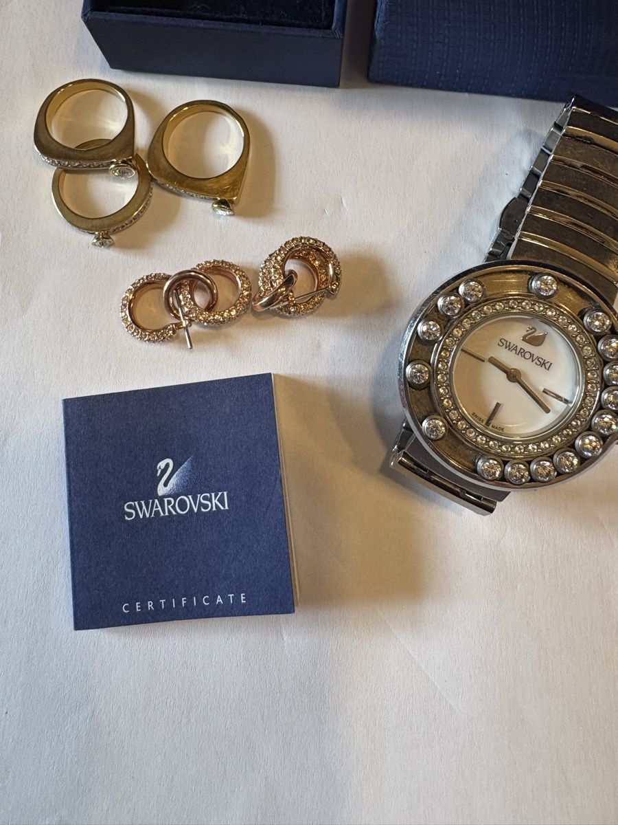 Swarovski Altri gioielli: Swarovski Schmuck Uhr – Usato da Murten venduto da Tzaugg