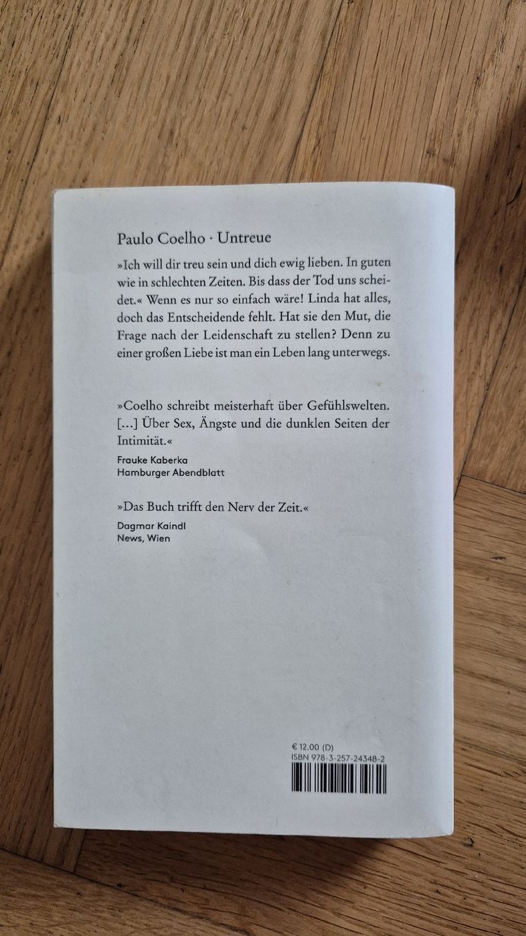Libri: Untreue von Paulo Coelho – Usato da Bern venduto da taheln 1