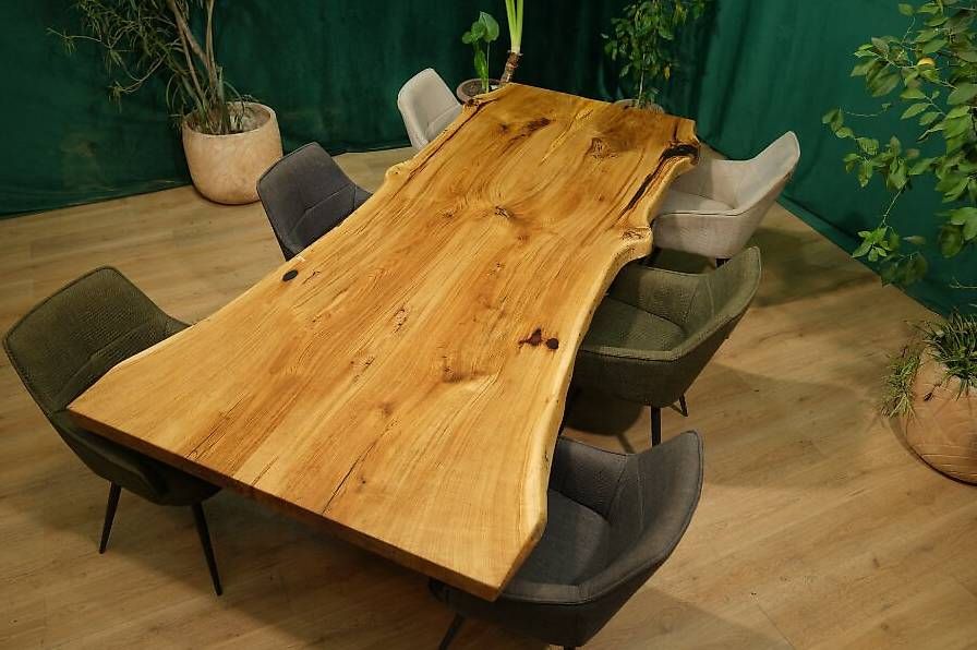 Tavoli: Wunderschöner Eichenesstisch - Jedes Detail ein Blickfang – Usato da Walchwil venduto da Swissdesign_Haag 1