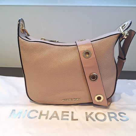 Sac Michael Kors vrai cuir/ Raven Messenger