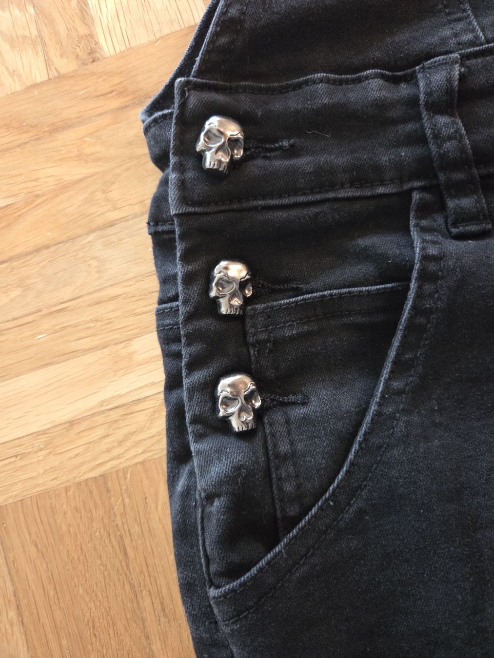 Pantaloni: Emp kurze Latzhose Gr. 30 – Usato da Uhwiesen venduto da Szummer 4