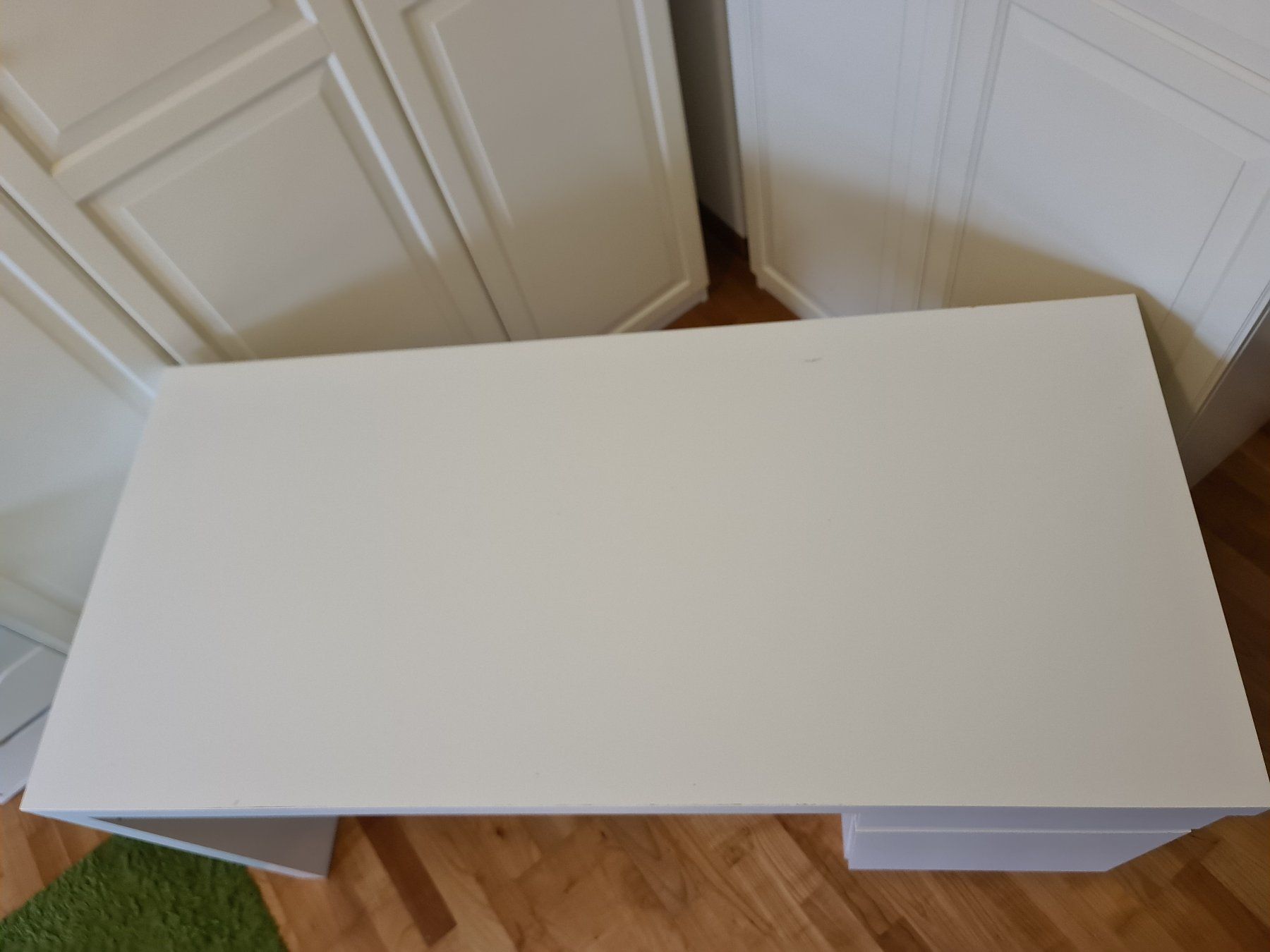 Ikea Scrivanie: IKEA MALM Schreibtisch Tisch weiss – Usato da Hausen AG venduto da Vugri 3
