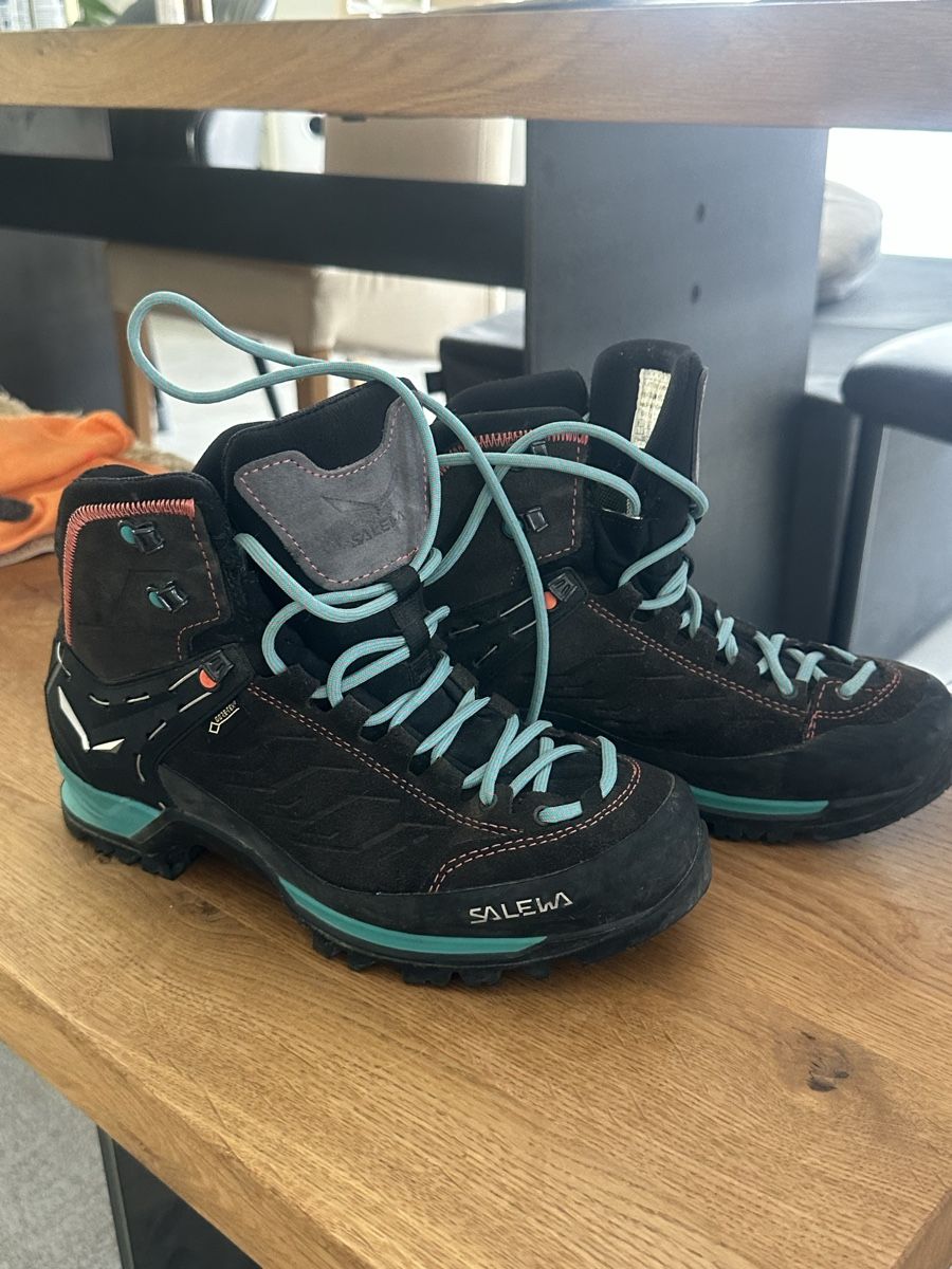 Salewa Scarpe da donna: Wanderschuh Salewa Gr. 38 – Usato da Volketswil venduto da Shadow1316