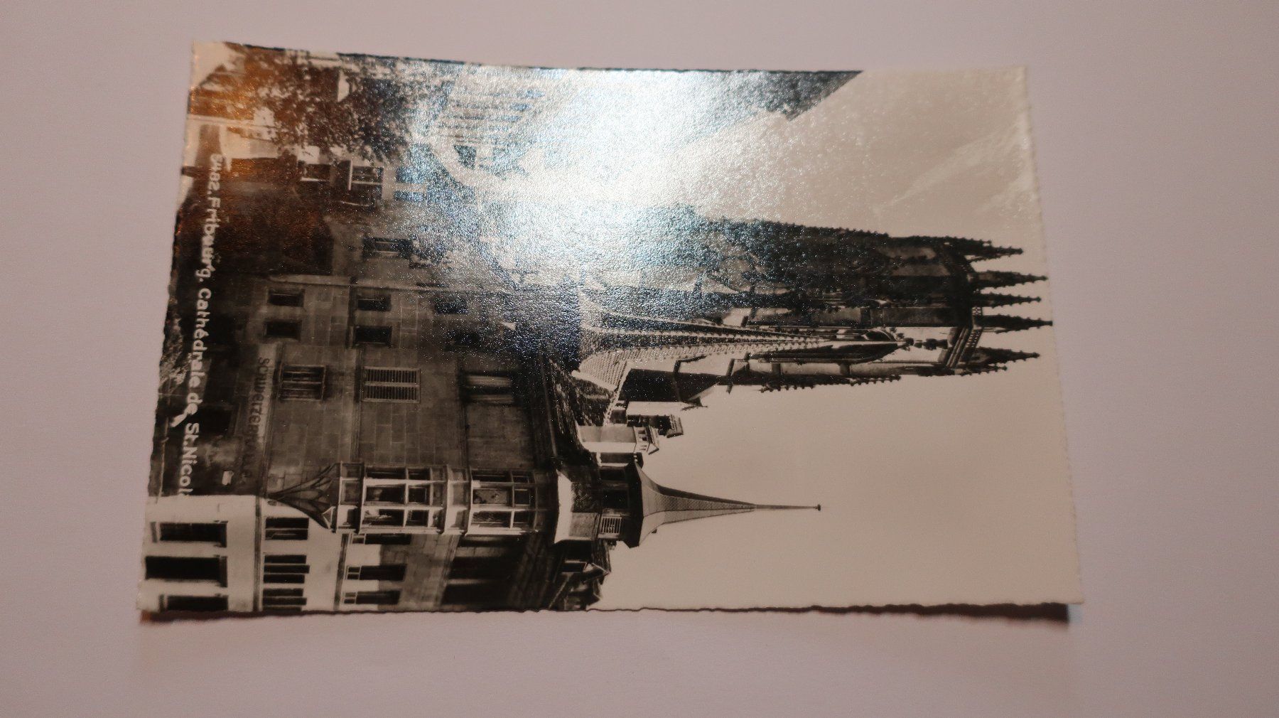 Cartoline postali: Fribourg cathédrale de St. Nicolas  1956 – Usato da Cormoret venduto da Pascalll2001 1