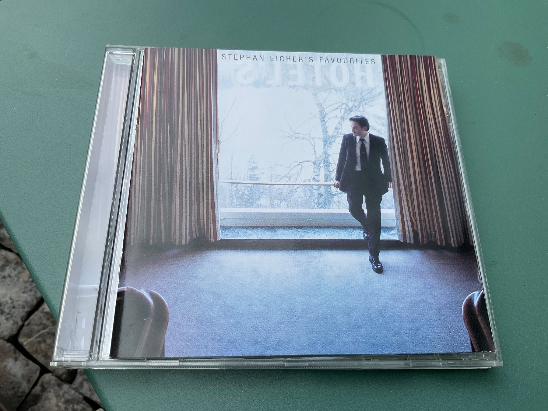 CD: Stephan Eicher’s Favourites – Nuovo (secondo la descrizione) da Delémont venduto da vinylfreak01