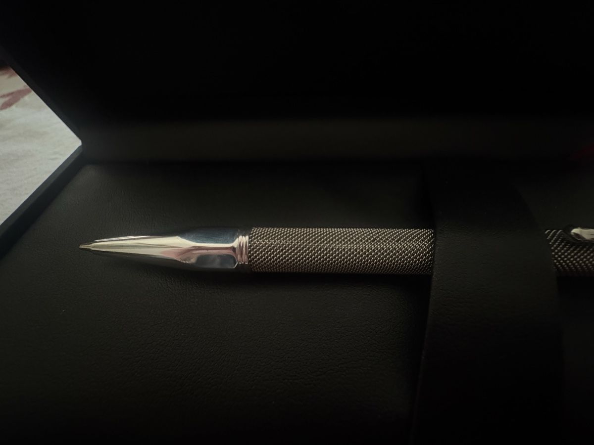 Caran D'Ache Penna & Evidenziatori: Caran D'Ache Varius Mechanical Pencil – Nuovo e nell'imballaggio originale da Lugano venduto da Edera49 1