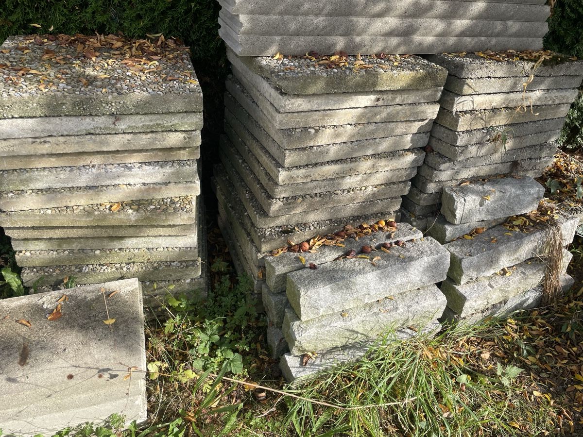 Revêtements de sol: Gartenplatten Waschbeton  – D'occasion à Unterlangenegg par anywear79 1
