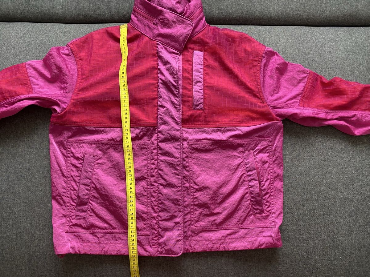 Lululemon Giacche: Lululemon rain jacket S/M – Nuovo (secondo la descrizione) da Bonstetten venduto da anv_5xmw 3