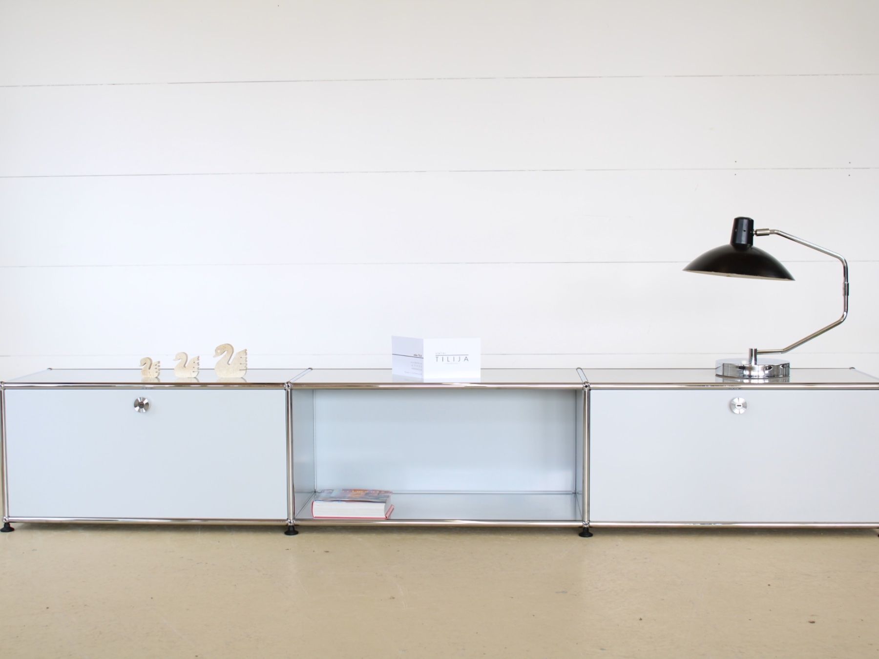 USM Kommoden: USM Lowboard in Lichtgrau – Gebraucht aus Meinisberg von atelier_TILIJA 2