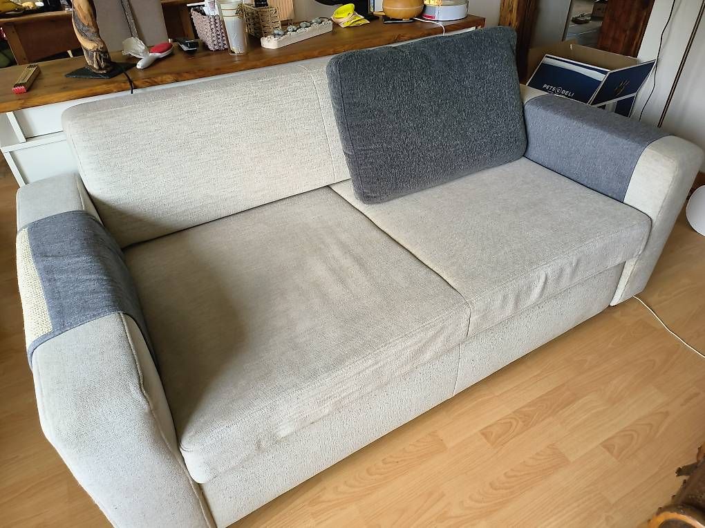Divani: Schlafsofa beige grau mit Bettfunktion gebraucht – Usato da Chur venduto da Kasa1