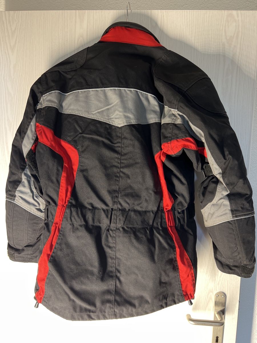 Jacken: Held Motorradjacke, Grösse S, viele Protektoren – Gebraucht aus Rickenbach / Sulz von Alfisti156 4