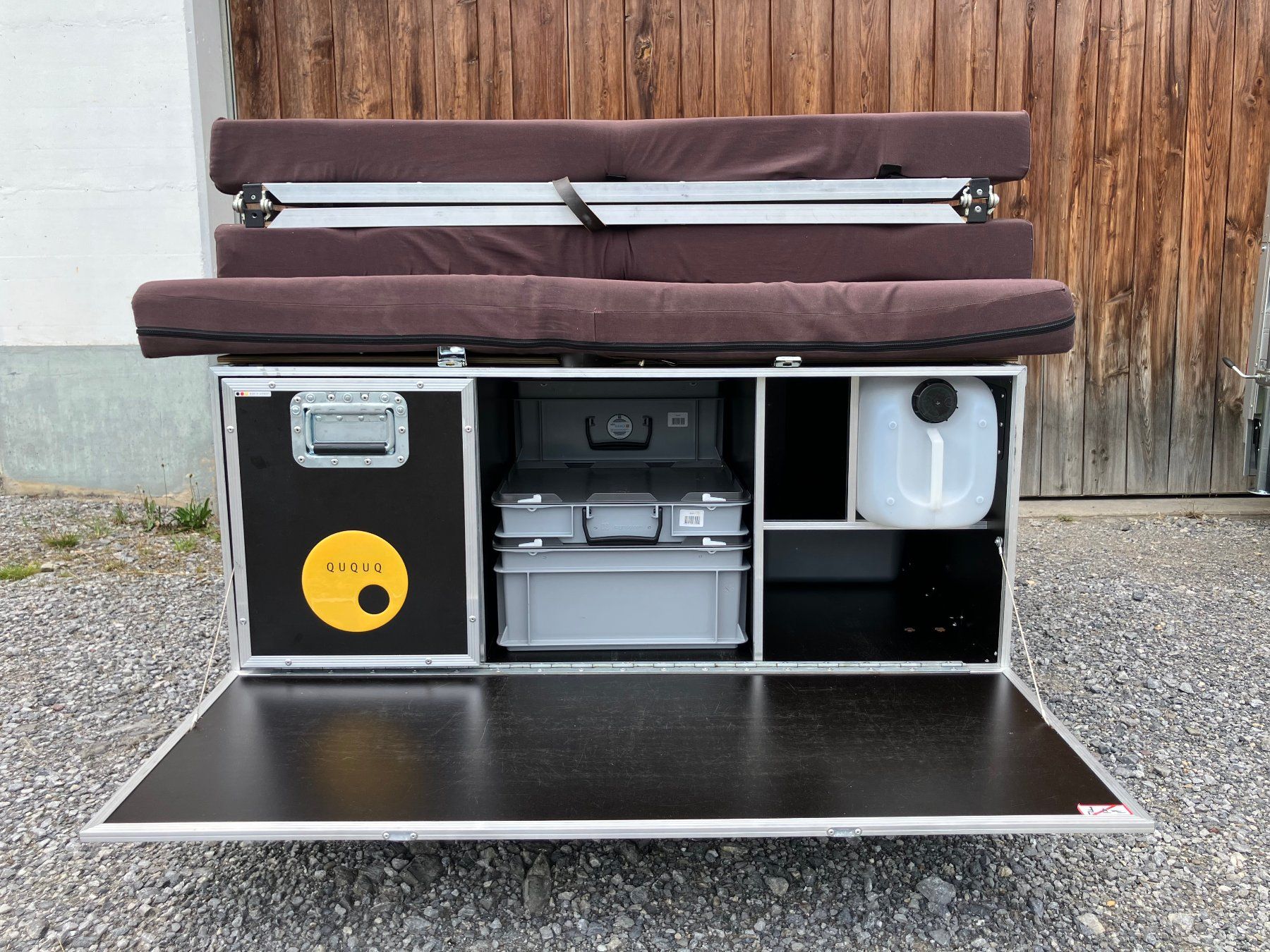 Zubehör: "Ququq" Campingbox – Gebraucht aus Schwändi GL von