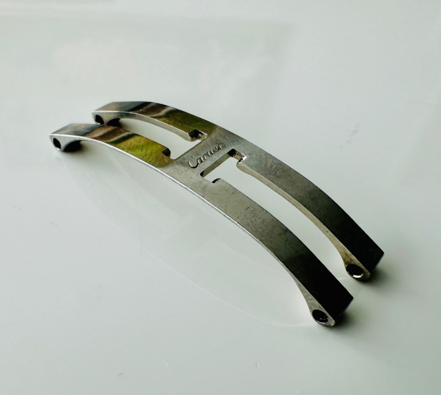 Cartier Orologi: CARTIER - BOUCLE DÉPLOYANTE F5-22/6 – Usato da Conthey venduto da advisia