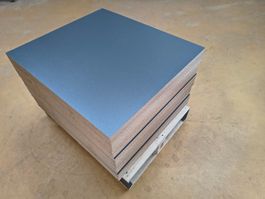 Spanplatte beschichtet anthrazit 8 mm, 73 x 64,6 cm, 50 Stk.