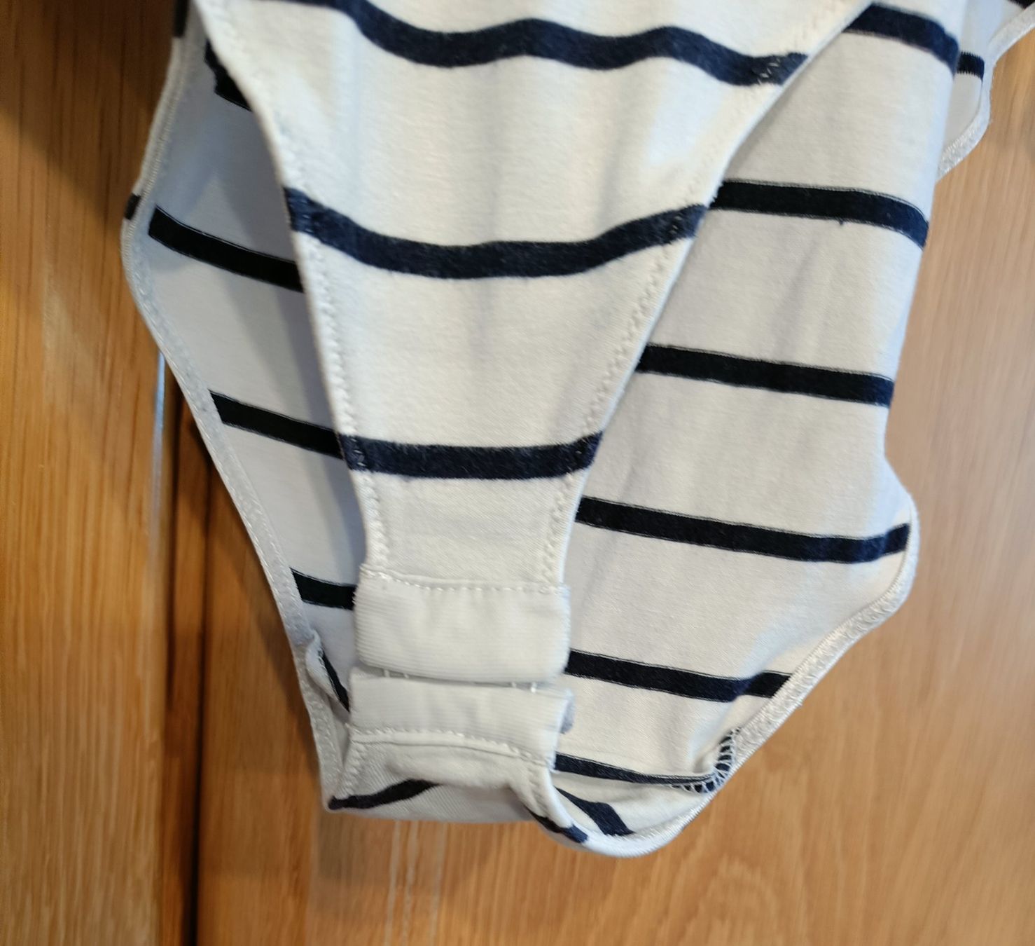 H&M Top: H&M Basic Body Set – 2 Stück in Grösse M – Usato da Zürich venduto da Atelier.Second 3