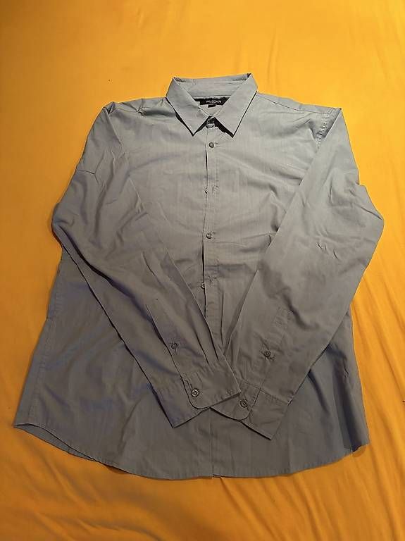 Chemises: Smog Slim Fit Hemd – D'occasion à Blumenstein par pzb_pc57