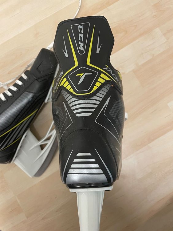 CCM Tacks Grösse 45 | Kaufen auf Ricardo