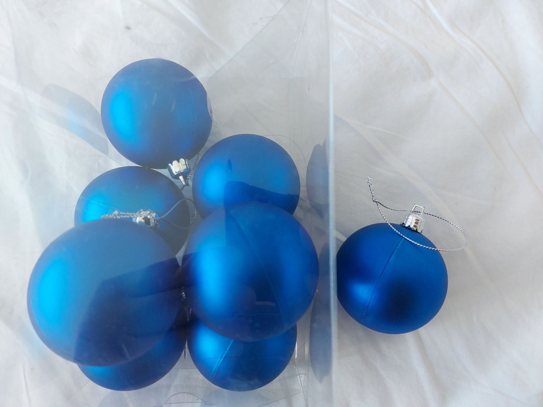 Ikea Tutte le decorazioni: Lot de 8 boules de Noël bleu électrique – Usato da Ostermundigen venduto da jul_7t8v