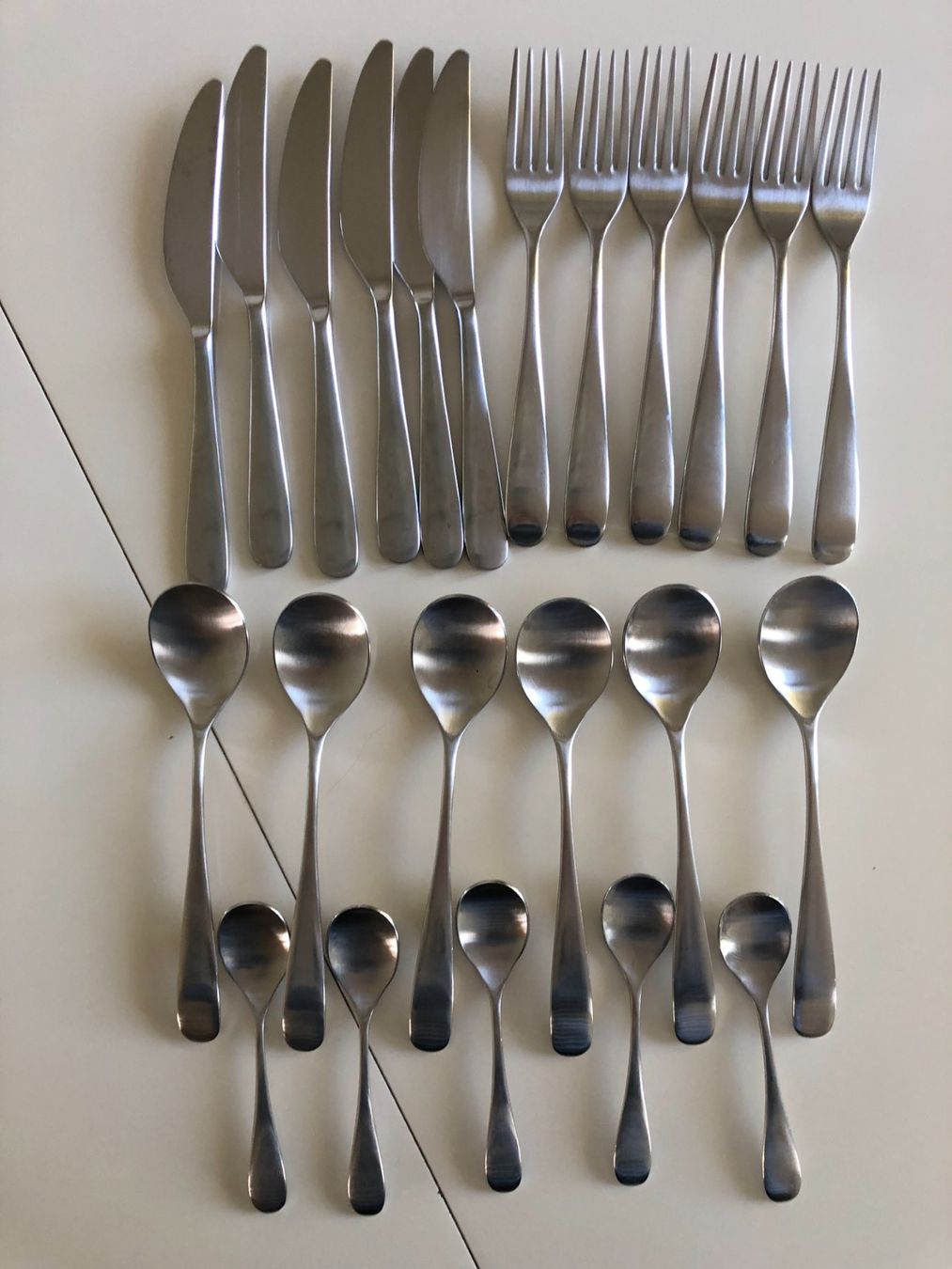 Ikea Set di posate: IKEA Besteck Set aus Edelstahl – Usato da Bassersdorf venduto da sammelfloh