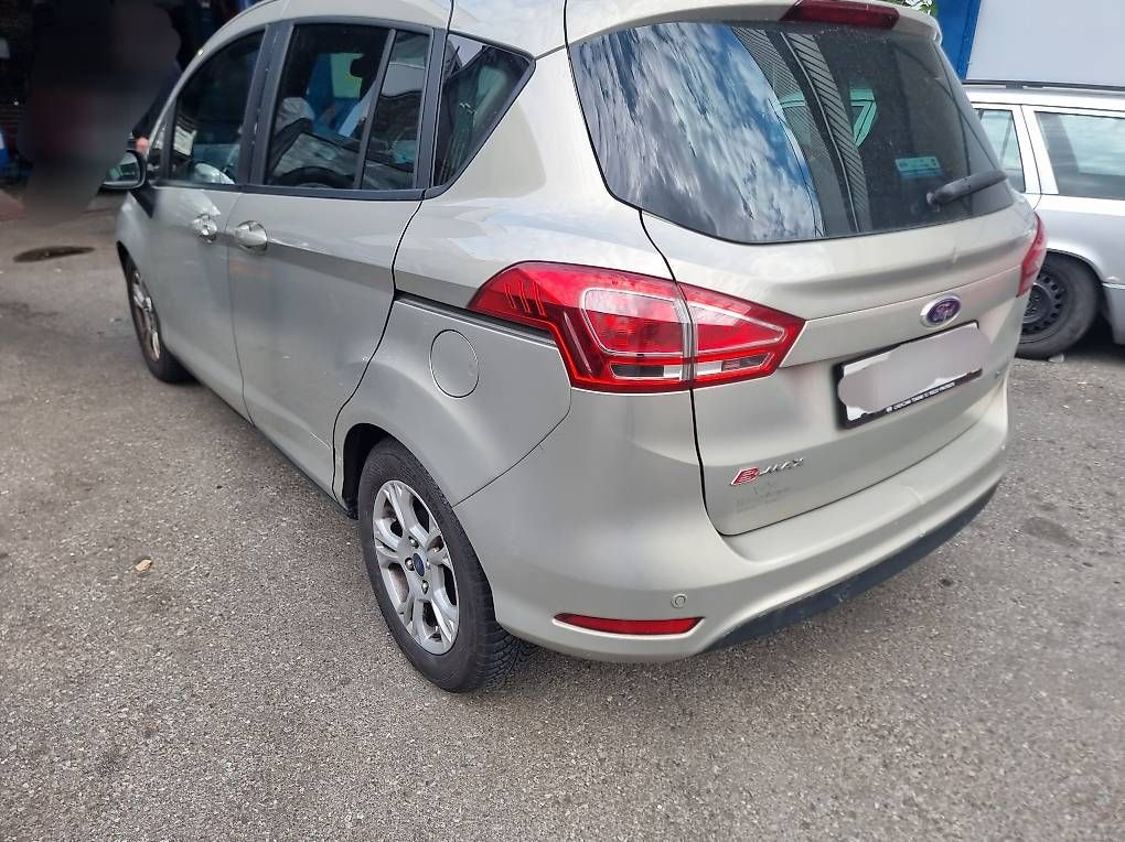 Automobili: Ford b-max 1.0 ecoboost  – Usato da Bironico venduto da Maurizzio 1