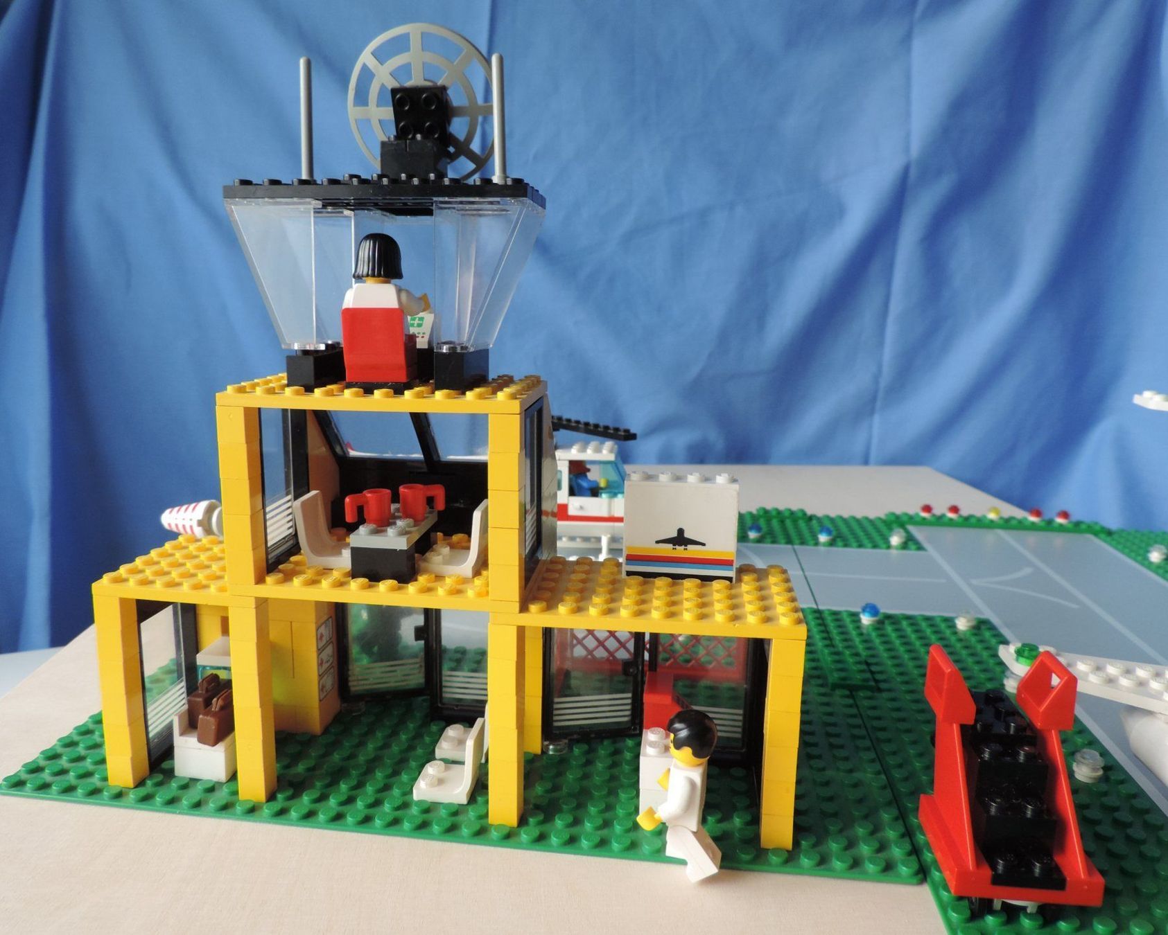 Lego Giocattoli: Airport, Set 6392 (1985) – Usato da Burgdorf venduto da ursla50 4