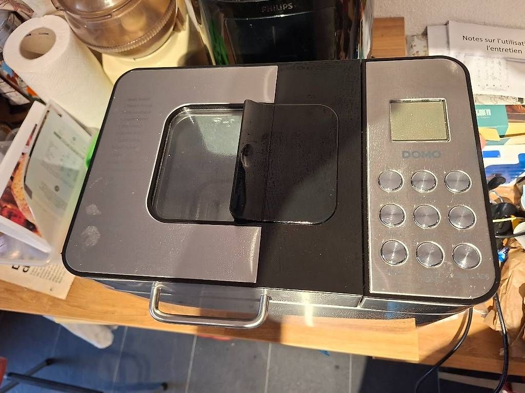 Appareils de cuisine: Machine à pain automatique – D'occasion à Lausanne par Jymyby