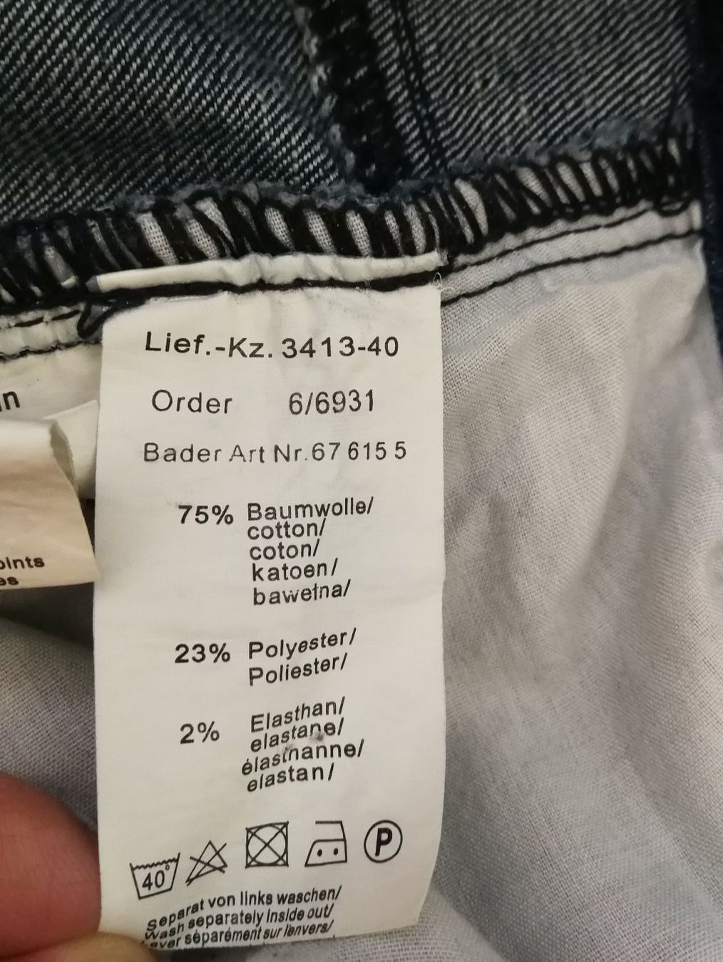 Jeans: Dunkelblaue Jeans, Gr. 38/M – Usato da Winterthur venduto da 1doodle2 5