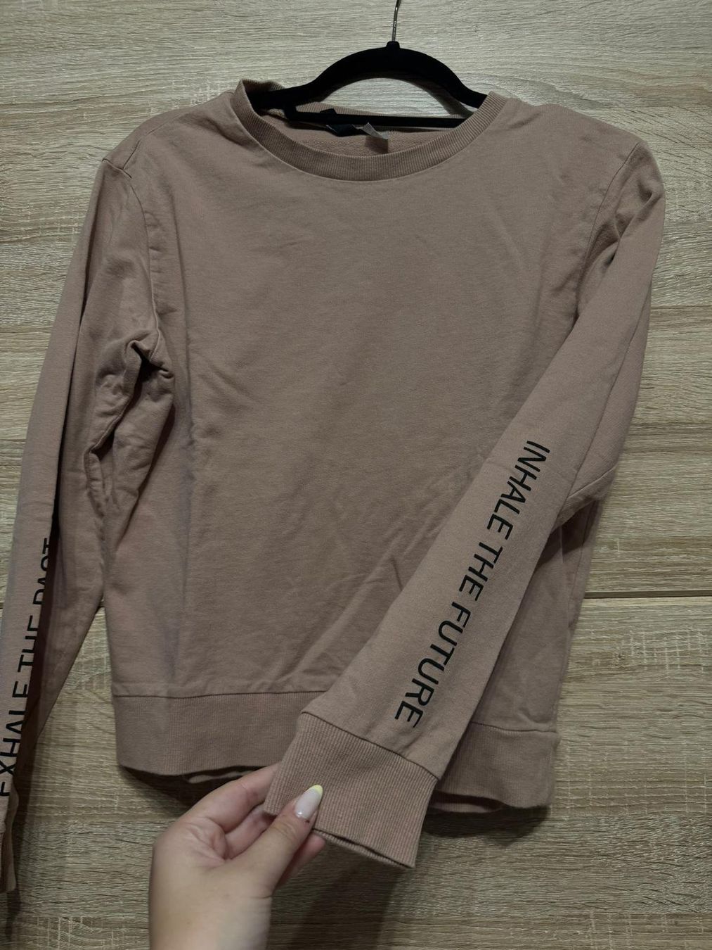 H&M Maglioni & Felpe: Pull rose basique – Usato da Montreux venduto da Iza_81199 1