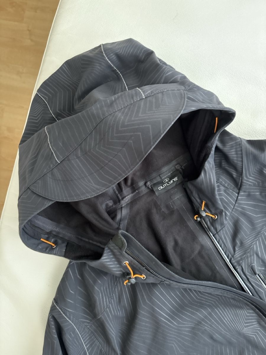 Giacche: Outlyne Herren Jacke,Schwarz – Usato da Nebikon venduto da Draga25 8