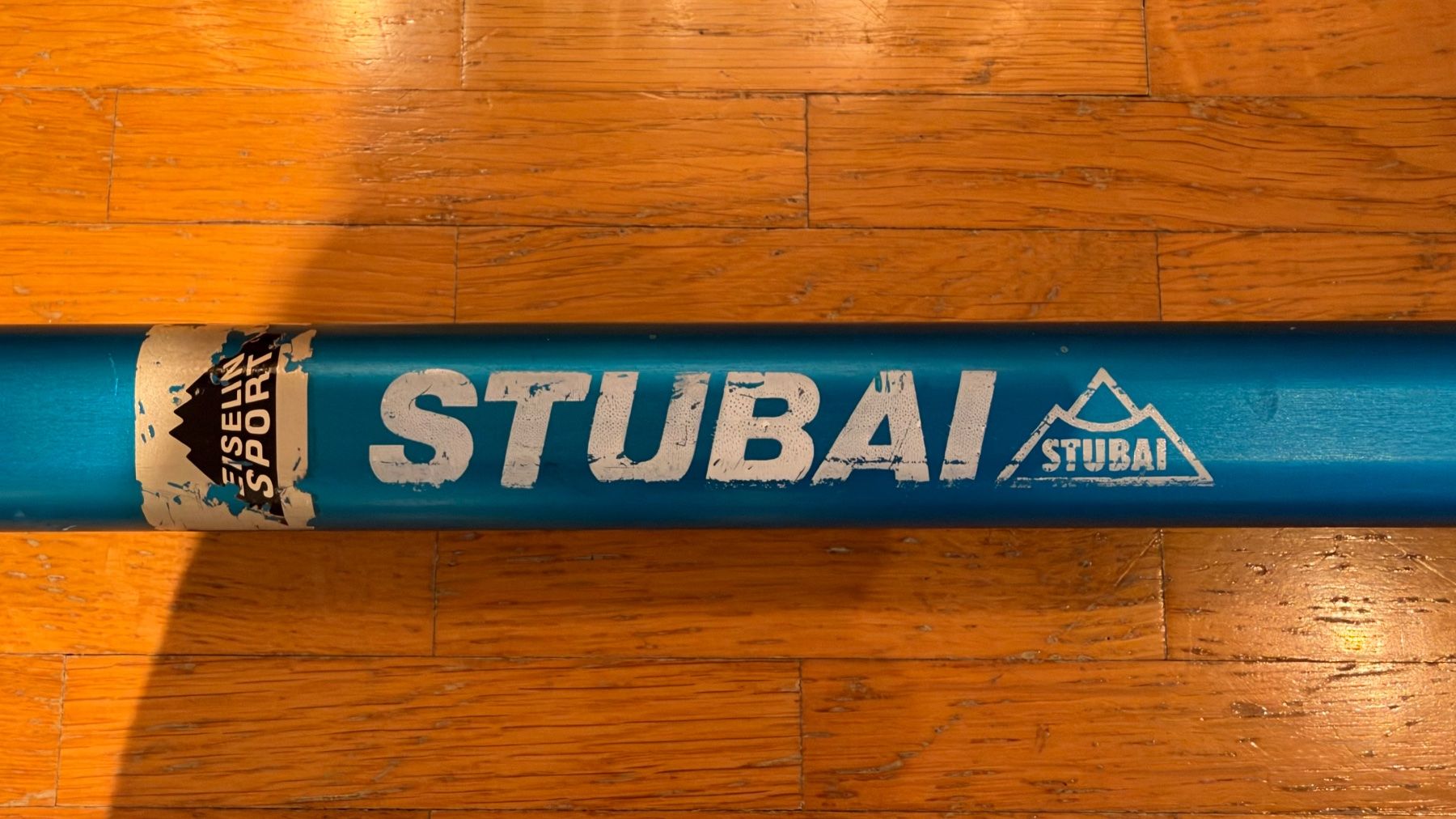Attrezzatura da arrampicata: STUBAI Eispickel 63 cm, superleicht; Made in Austria – Usato da Binningen venduto da 1adler 1
