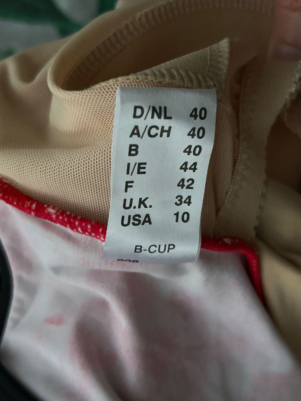 Badekleider & Bikinis: Sunmarin Badeanzug Gr.40 B, neuwertig – Neu (gemäss Beschreibung) aus Horn von Resvi 3
