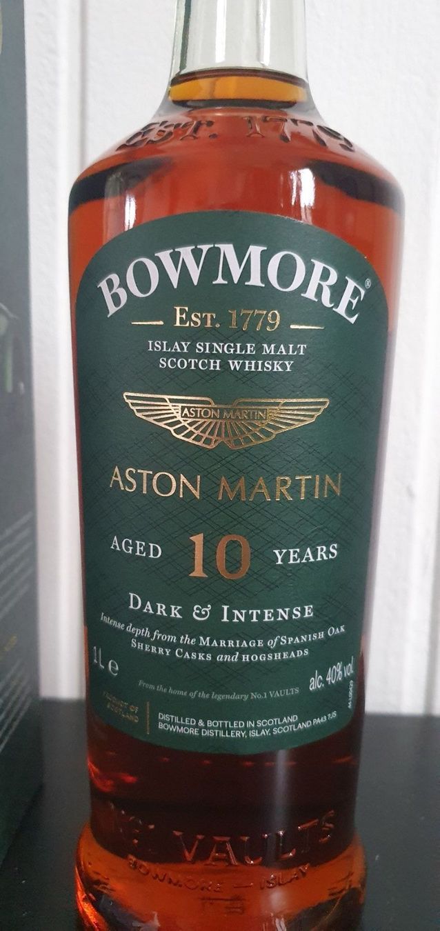 Bowmore Bevande alcoliche: Bowmore Aston Martin 10y – Nuovo e nell'imballaggio originale da Langnau am Albis venduto da jer_pm72 2