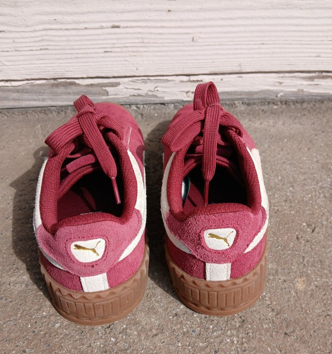 Puma Scarpe da donna: Puma Carina bordeaux Grösse 39 – Usato da Frutigen venduto da Naomiba 4