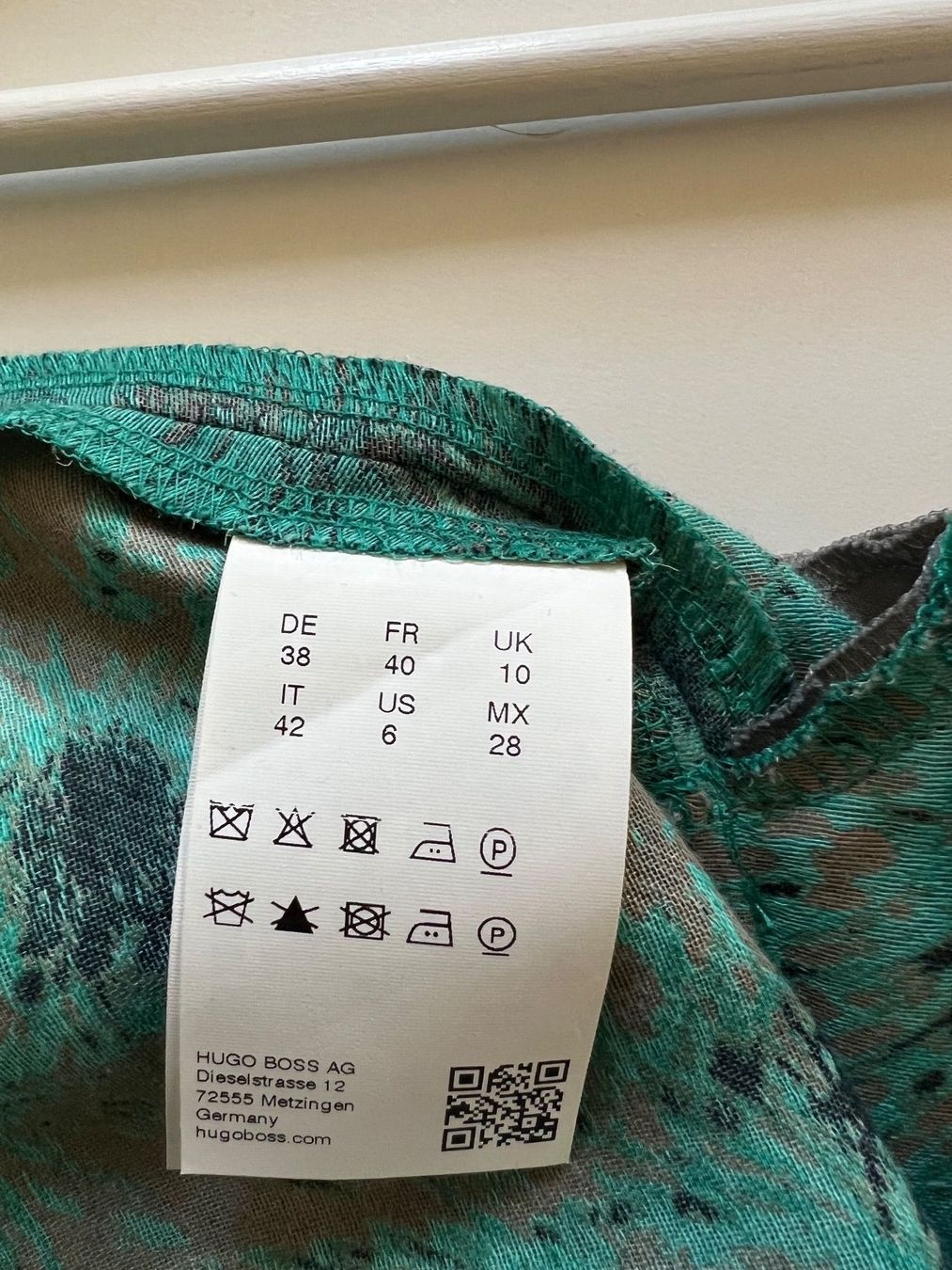 Hugo Boss Vestiti: *** Hugo Boss*** Kleid Gr.38 – Nuovo (secondo la descrizione) da Schwyz venduto da kelte74 1
