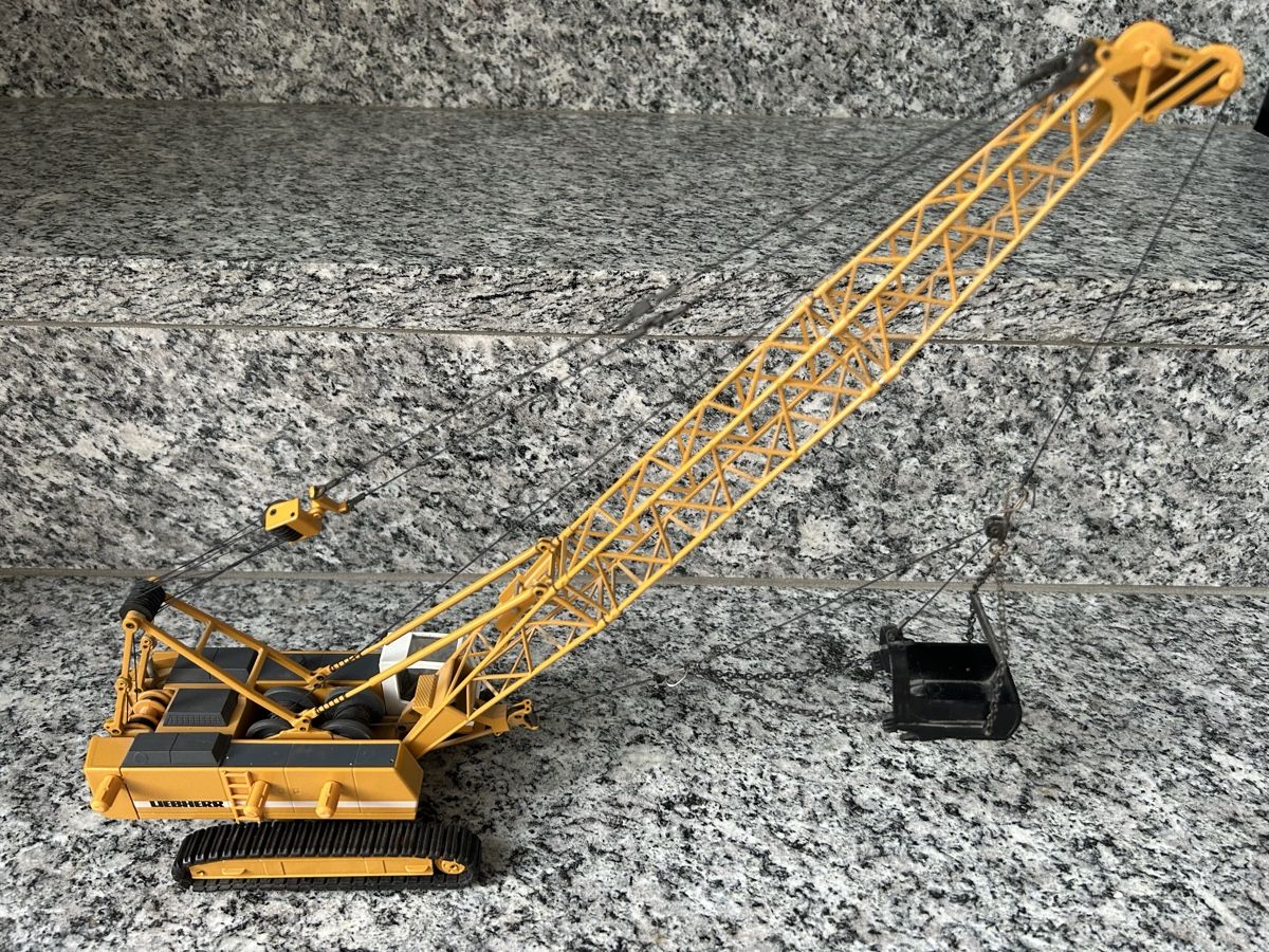 Liebherr Kit di modellismo & Modellini statici: Liebherr 843 Dragline, Eberhard, 1:50 – Usato da Horw venduto da Tigercat635 4