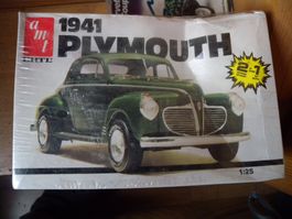 Modellbausatz Plymouth 1941, 1:25