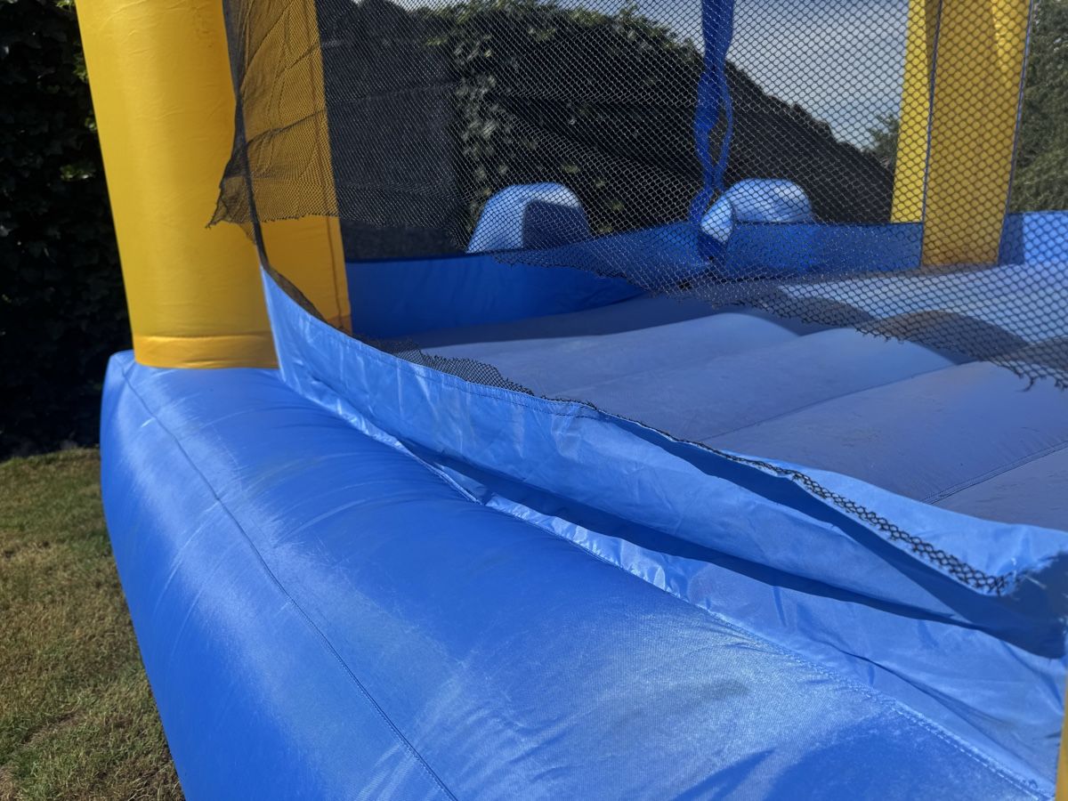 Spiele: Hüpfburg – Gebraucht aus Uezwil von off_sfk7 8