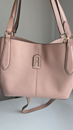 Furla Dafne Tasche Neuwertig