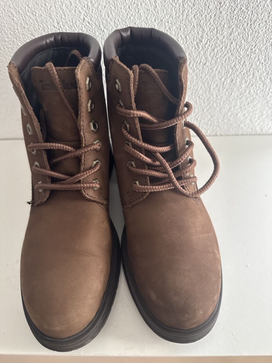 Timberland Scarpe da uomo: Timberland Boots Brown Size 37 – Usato da Adliswil venduto da vet_h5qd 1