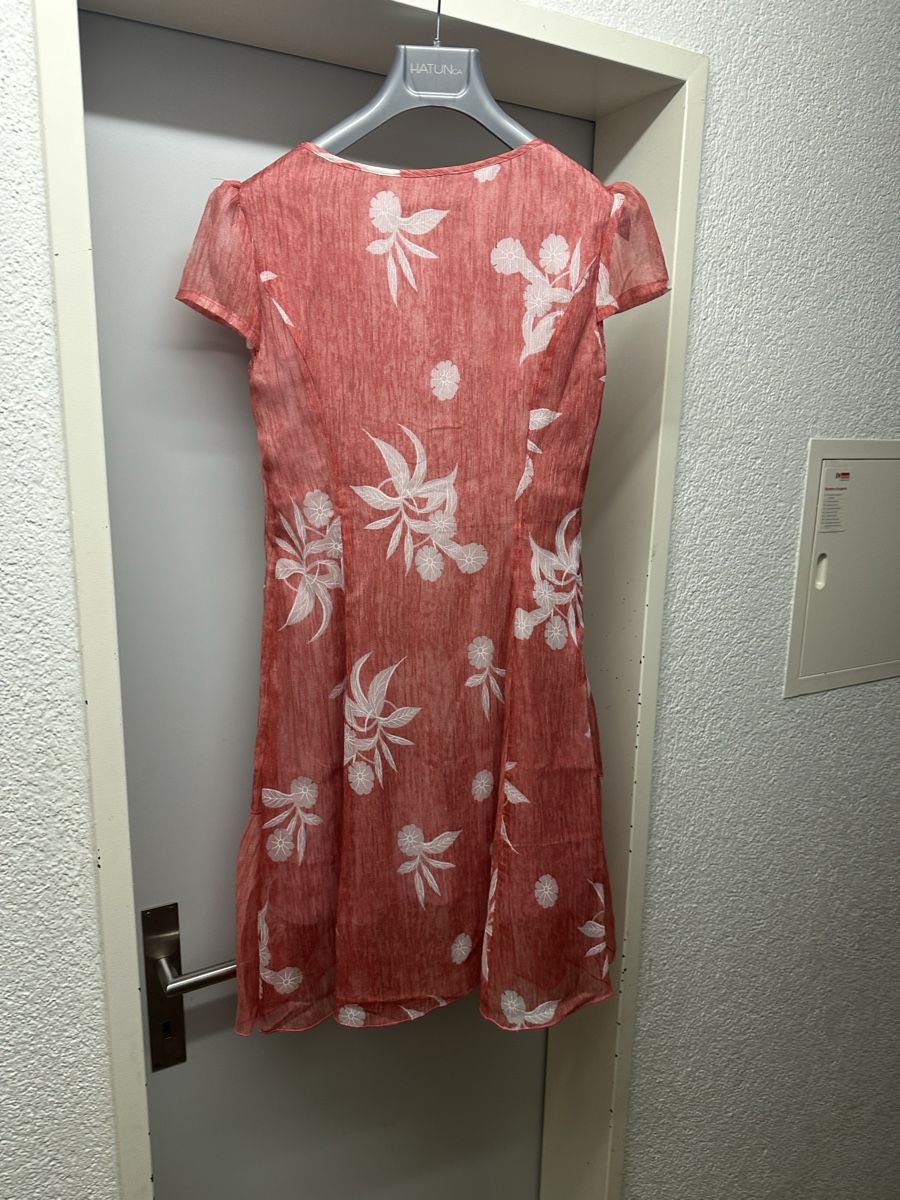 Vestiti: Robe comme neuf taille M – Nuovo (secondo la descrizione) da Biel/Bienne venduto da orange1 1