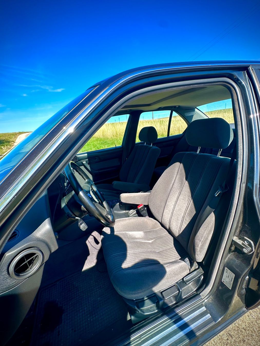 BMW Automobili: BMW E34 535i – Usato da Penthalaz venduto da R28 4