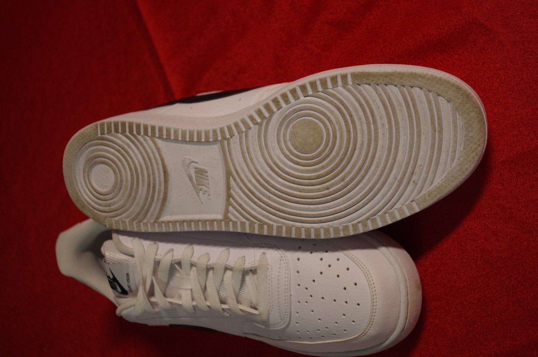 Nike Scarpe da uomo: Nike Court Vision Low Sneaker – Usato da Zäziwil venduto da Lesny3 1