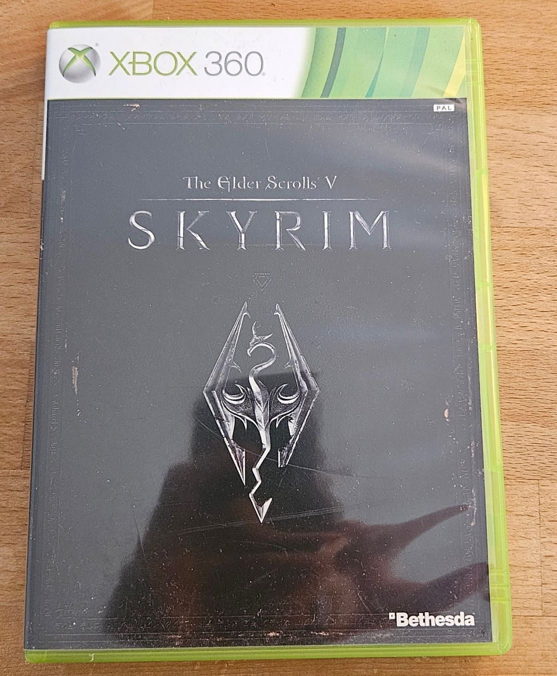 Microsoft Giochi: The Elder Scrolls V Skyrim Xbox 360 Spiel – Usato da Winterthur venduto da Foxon