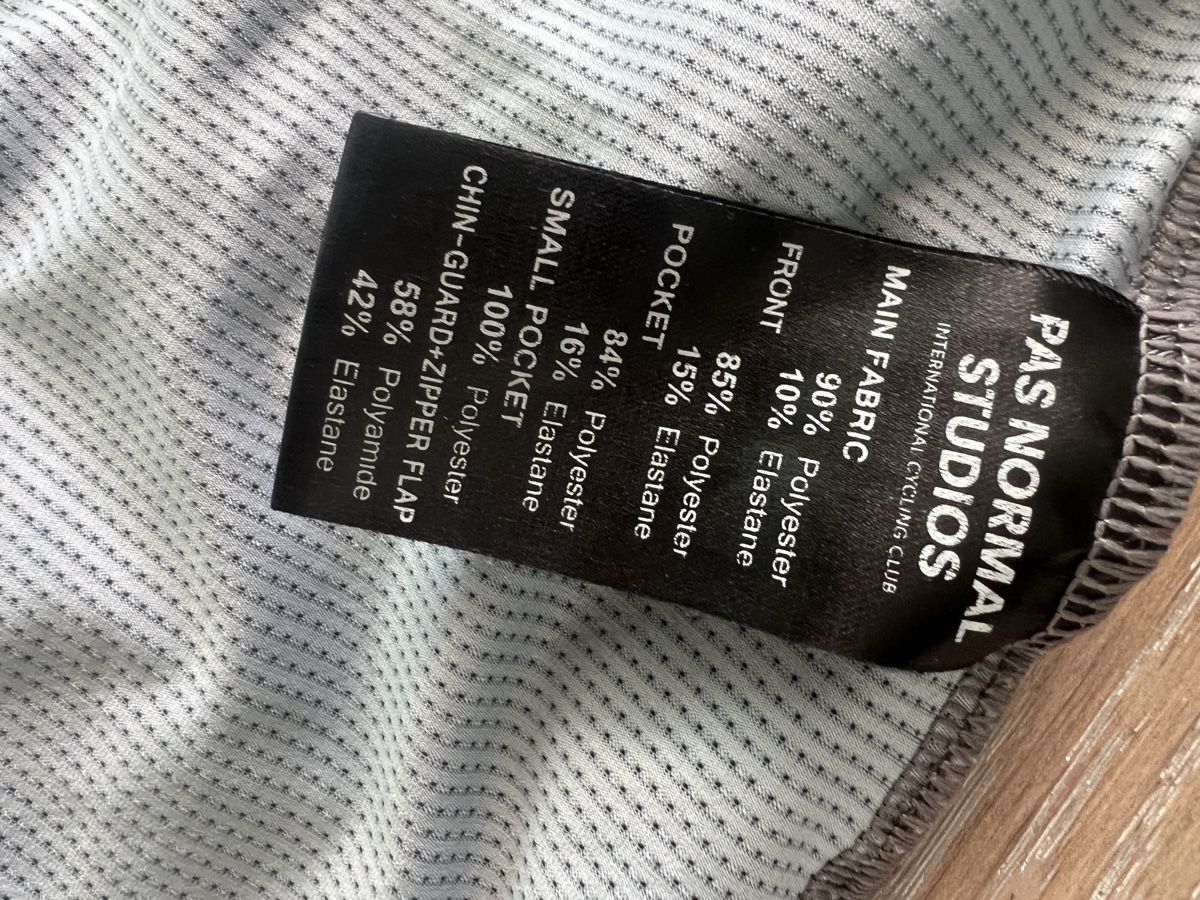 Pas Normal Studios Maillots de corps & Pantalons: Pas Normal Studios - Roadcycling Jersey, size L – D'occasion à Horgen par Seppus75 5